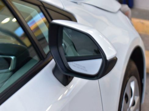 Used 2022 Toyota Corolla LE image 37