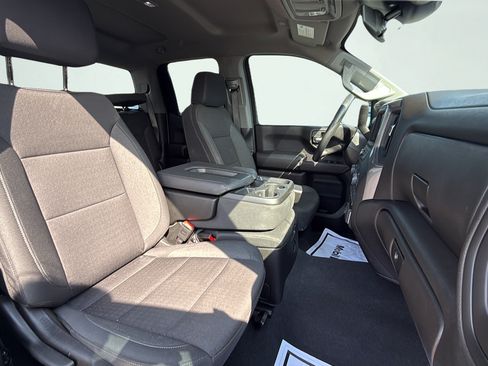 Used 2025 Chevrolet Silverado 1500 Custom w/ Turbomax Blackout Package AWD/4WD image 44