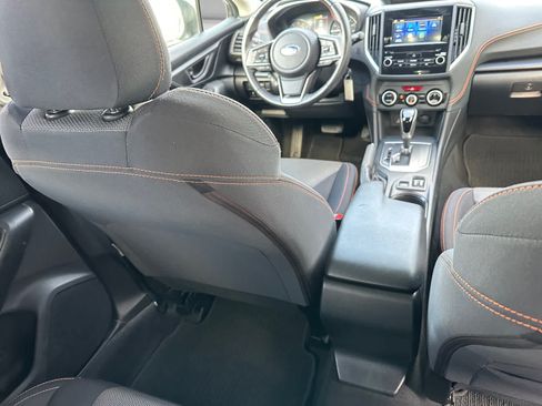Used 2023 Subaru Crosstrek 2.0i Premium AWD/4WD image 18