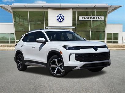 New 2025 Volkswagen Tiguan SE