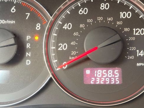 Used 2008 Subaru Outback 2.5i L.L. Bean AWD/4WD image 15