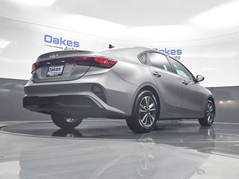 Certified 2024 Kia Forte LXS FWD image 41