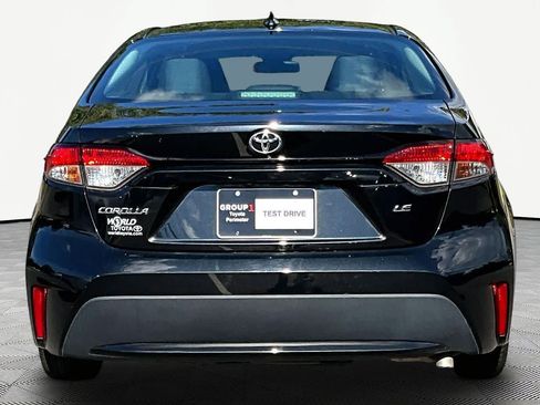 Used 2020 Toyota Corolla LE FWD image 5