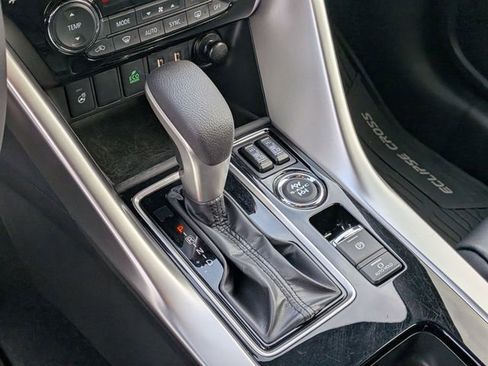 New 2025 Mitsubishi Eclipse Cross SEL image 24