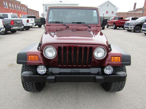Used 2001 Jeep Wrangler Sahara AWD/4WD image 8