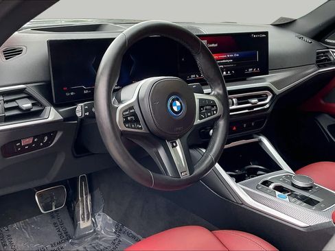 Used 2024 BMW i4 eDrive40 w/ M Sport Package RWD image 17