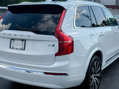 Used 2025 Volvo XC90 B5 Core AWD/4WD image 19