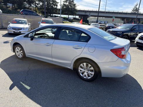 Used 2012 Honda Civic LX image 4