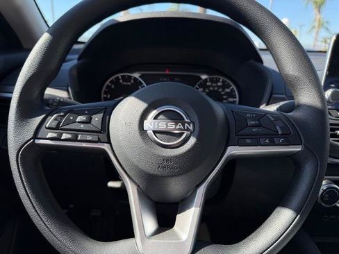 New 2026 Nissan Altima 2.5 SV FWD image 19