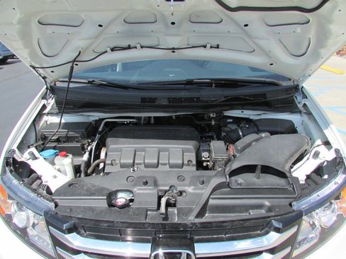 Used 2017 Honda Odyssey Touring Elite image 44