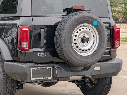 New 2025 Ford Bronco 2-Door image 6