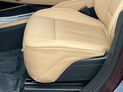 New 2025 Cadillac Escalade IQ Sport 2 w/ LPO, ONYX Package image 20