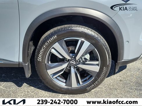 Used 2023 Nissan Rogue Platinum w/ Platinum Premium Package AWD/4WD image 7