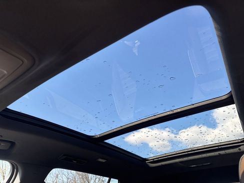 New 2026 GMC Acadia Denali Ultimate w/ LPO, Floor Liner Package image 45