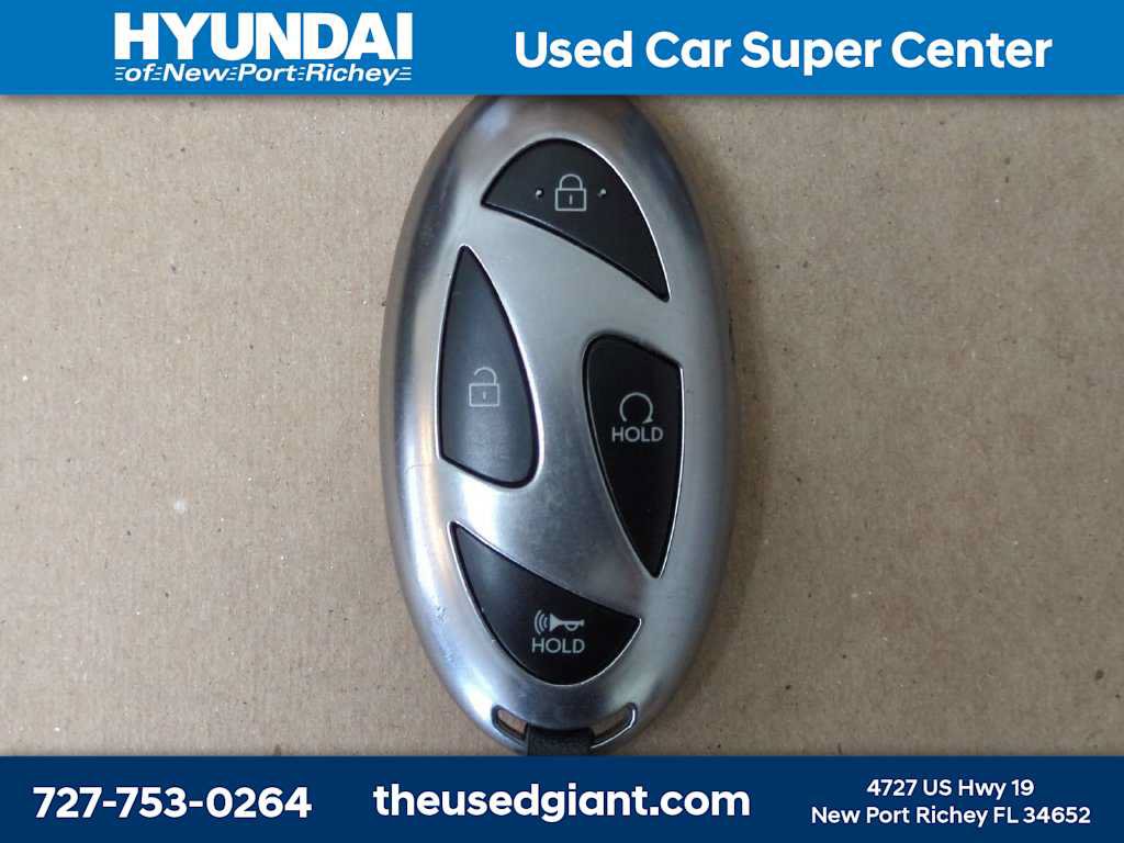 Used 2025 Hyundai Santa Fe XRT AWD/4WD image 35