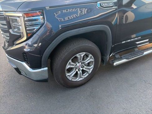 Used 2022 GMC Sierra 1500 SLT image 4