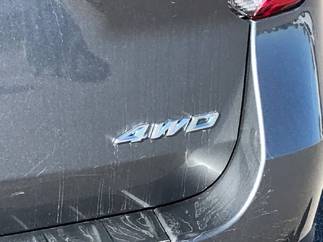 Used 2023 Ford Explorer Limited AWD/4WD image 38