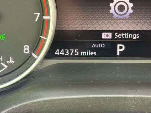 Used 2023 Nissan Rogue SV image 24