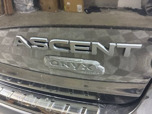 Used 2024 Subaru Ascent Onyx Edition AWD/4WD image 13