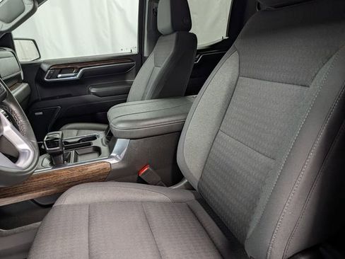 Certified 2023 GMC Sierra 1500 Elevation w/ Preferred Package AWD/4WD image 11