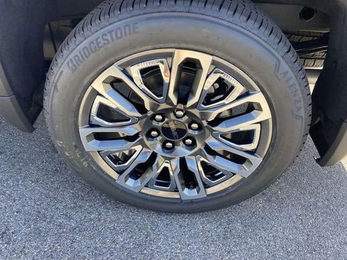 New 2026 GMC Sierra 1500 Denali Ultimate AWD/4WD image 7