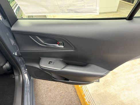 New 2026 Toyota Prius Plug-In Hybrid FWD image 20