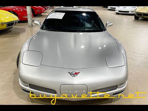 Used 2004 Chevrolet Corvette Z06 w/ Memory Package image 4