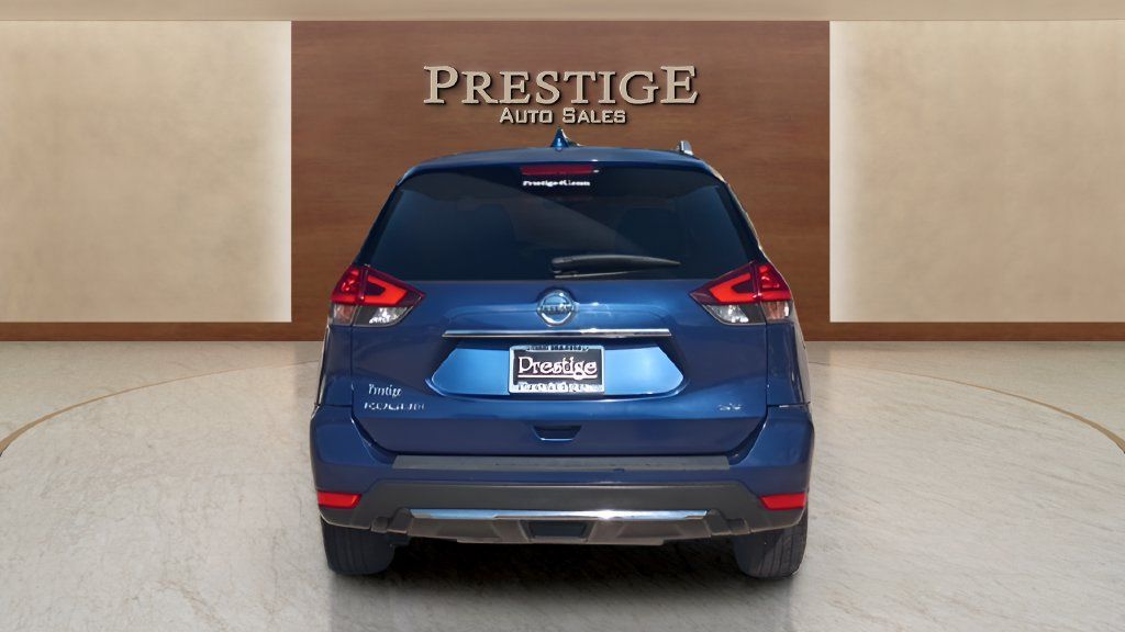 Used 2018 Nissan Rogue SV FWD image 37