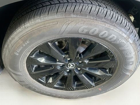 Used 2026 MAZDA CX-50 AWD 2.5 S w/ Preferred Pkg image 11