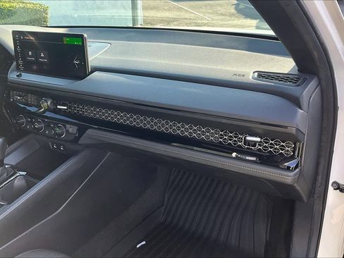 Used 2024 Honda Accord Sport image 18