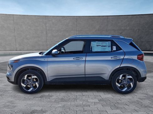 New 2026 Hyundai Venue SEL image 4