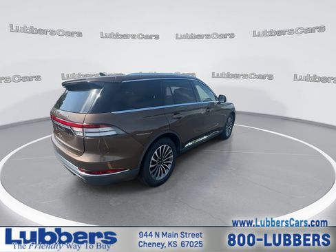 Used 2022 Lincoln Aviator Reserve RWD image 8
