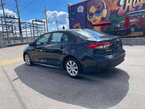 Used 2026 Toyota Corolla LE FWD image 3