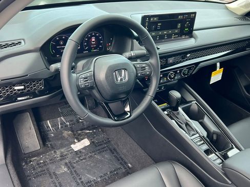 New 2025 Honda Accord EX-L image 16