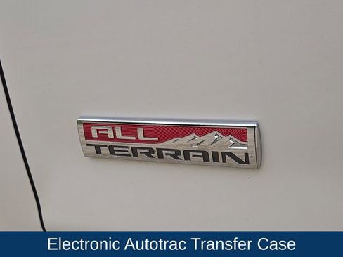 Used 2015 GMC Sierra 1500 SLT AWD/4WD image 31