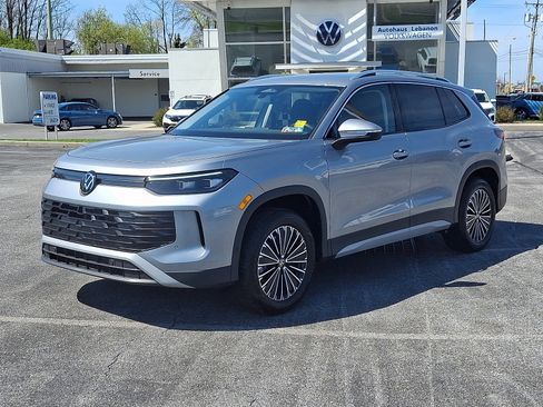 New 2026 Volkswagen Tiguan S AWD/4WD image 3