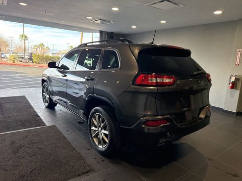 Used 2018 Jeep Cherokee Latitude image 8