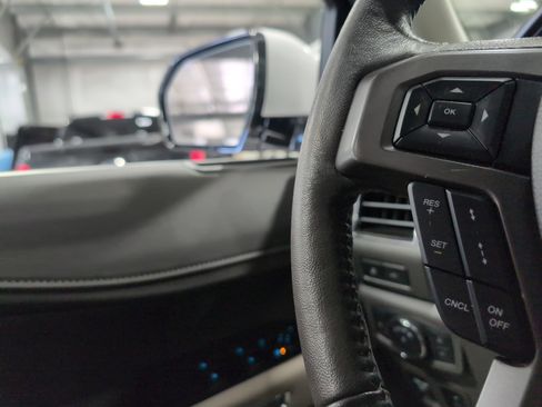 Used 2019 Ford Expedition XLT w/ Equipment Group 202A image 23