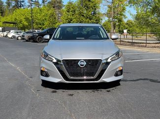 Used 2022 Nissan Altima 2.5 SL video 2