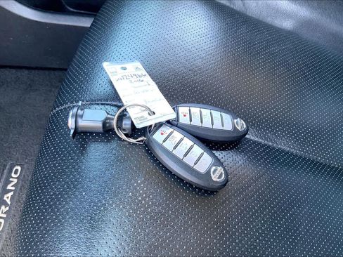 Used 2016 Nissan Murano SL w/ SL Technology Package FWD image 15