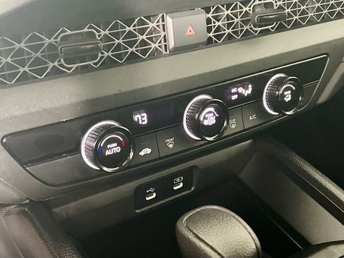 Used 2023 Honda Accord LX image 17