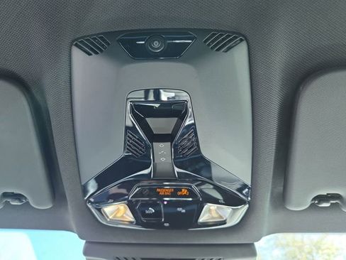 Used 2023 BMW X1 xDrive28i w/ Premium Package image 33