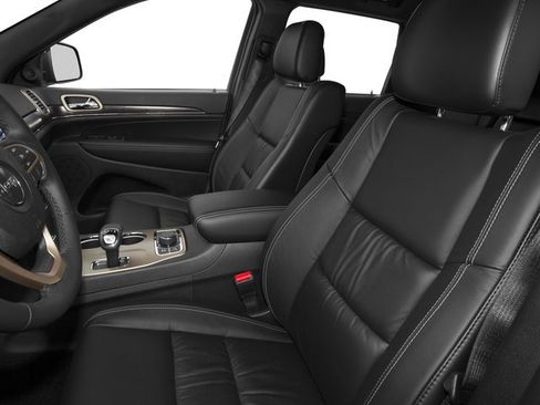 Used 2016 Jeep Grand Cherokee Limited w/ Luxury Group II AWD/4WD image 11