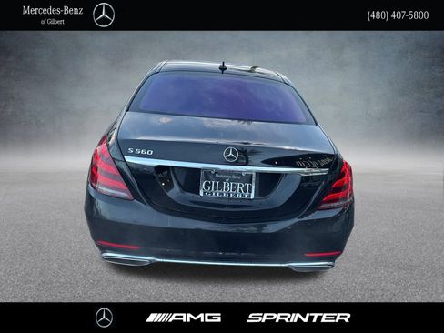Used 2019 Mercedes-Benz S 560 Sedan image 4