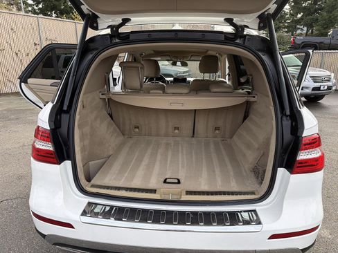 Used 2014 Mercedes-Benz ML 350 BlueTEC 4MATIC image 15