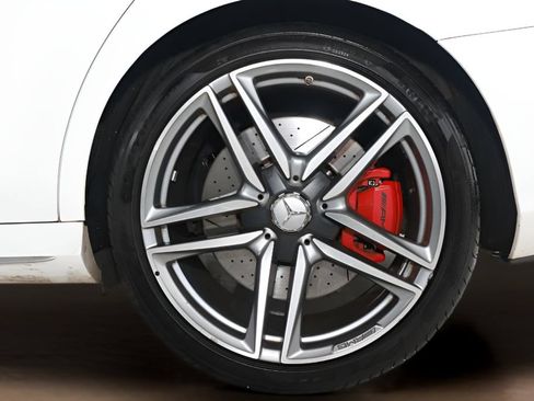 Used 2020 Mercedes-Benz E 63 AMG S image 27