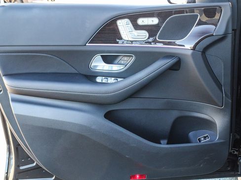 Certified 2025 Mercedes-Benz GLE 350 4MATIC image 23