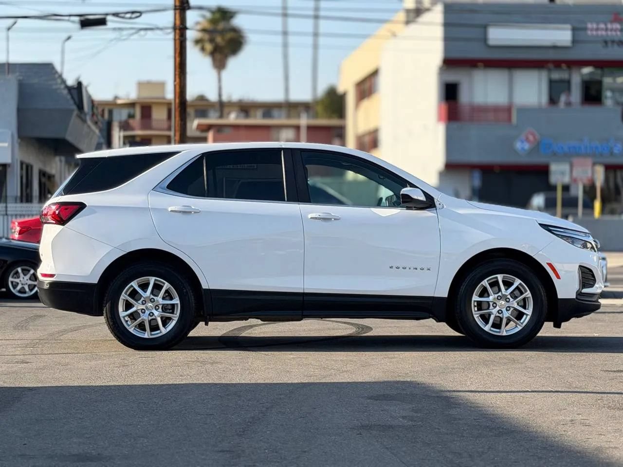 Used 2023 Chevrolet Equinox LT FWD image 18