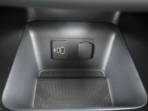 New 2026 Ford Explorer Active image 14