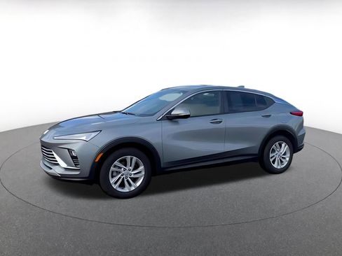 Used 2025 Buick Envista Preferred image 8